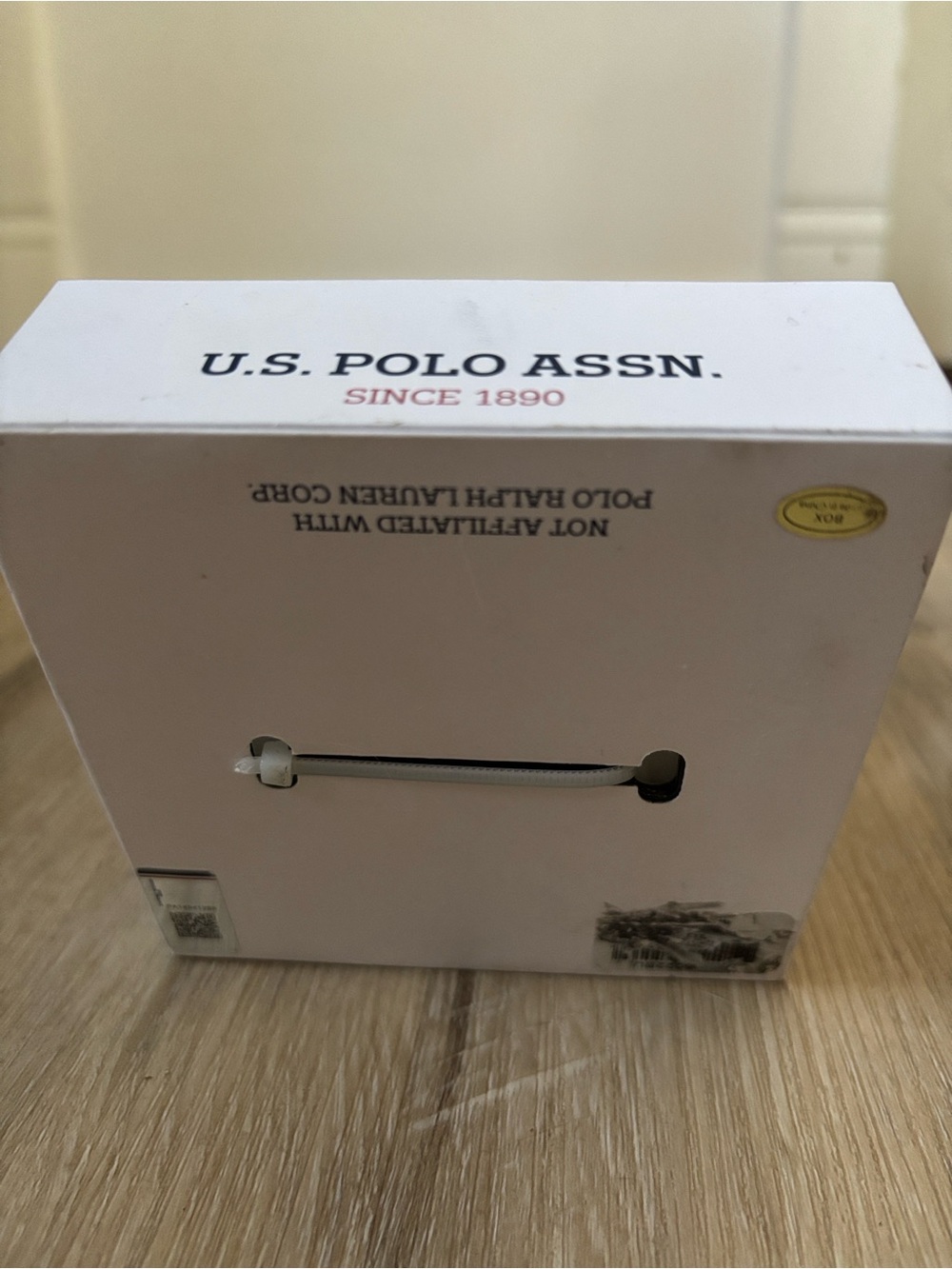 U.S. Polo Assn. Women's Black Dial Watch w/ Silver-Tone Bracelet Set. New in box - Picture 5 of 5